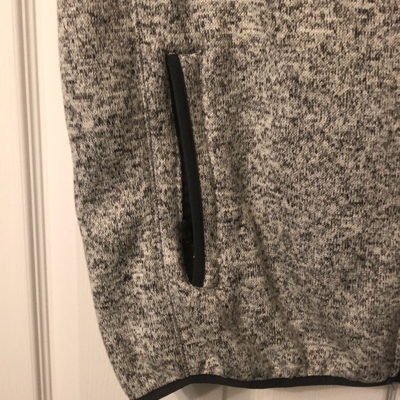 Polyester vest - Picture 3 of 5